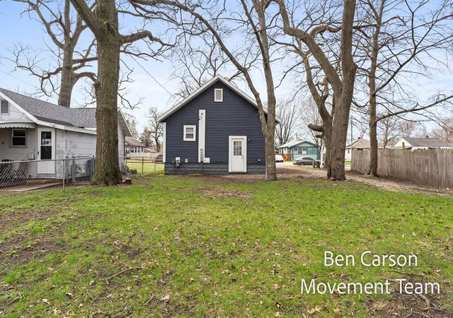 Homes for sale in Muskegon, MI | 2820 Lemuel St, Muskegon, MI 49444 | MLS# 70525677