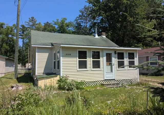 Photo 2 of Single family home for sale at 4888 Franklin Kokosing Rd, Hale, MI 48739 | MLS# 80071290 | Listing updated on 2026-08-20