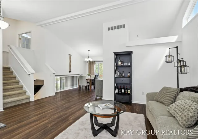 Photo 4 of Sale Pending at 3633 Elderberry Dr, Grand Rapids, MI 49512 | MLS# 70491652 | Listing updated on 2025-11-05