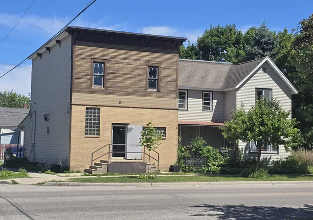 Homes for sale in Bay City, MI | 501 S Madison Ave, Bay City, MI 48708 | MLS# 50212849