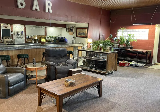 Photo 2 of Single family home for sale at 501 S Madison Ave, Bay City, MI 48708 | MLS# 50212849 | Listing updated on 2026-08-10