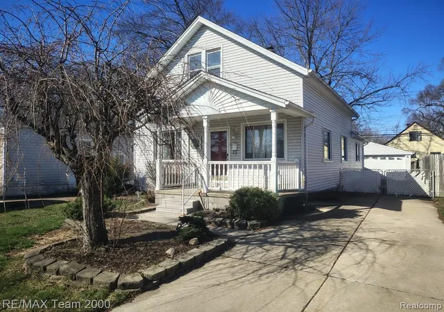 Homes for sale in Eastpointe, MI | 24523 Hayes Ave, Eastpointe, MI 48021 | MLS# 60985649