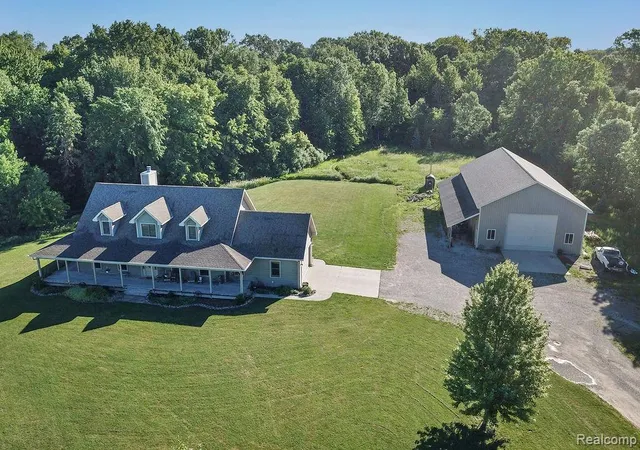 Photo 3 of Sale Pending at 14380 Dice Rd, Hemlock, MI 48626 8433 | MLS# 61003962 | Listing updated on 2026-09-17