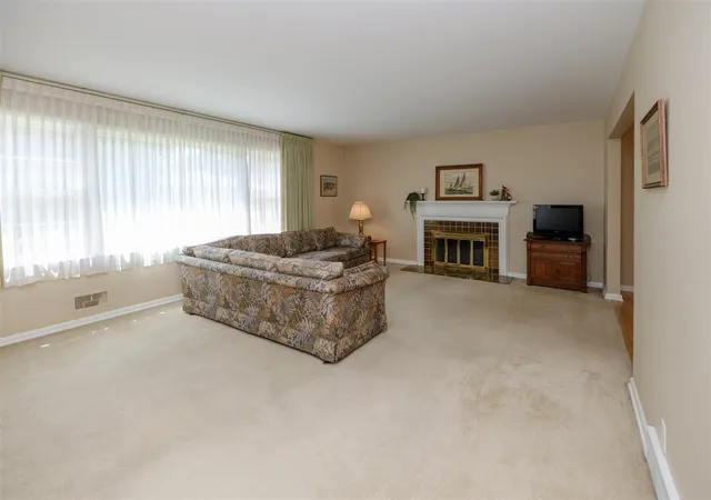 Homes for sale in Portage, MI | 5139 Midfield Dr, Portage, MI 49002 | MLS# 70544419
