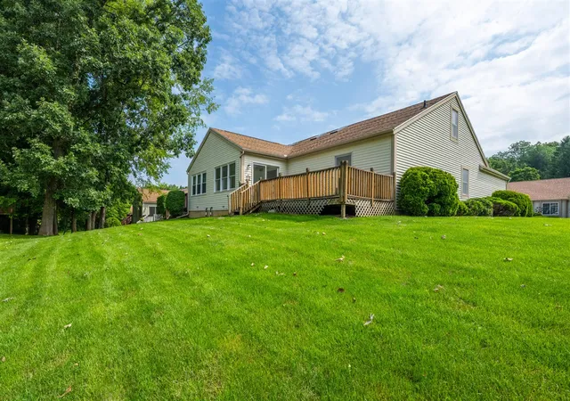 3rd image of 1290 Missions East Dr, Niles, MI 49120 | MLS# 70543937