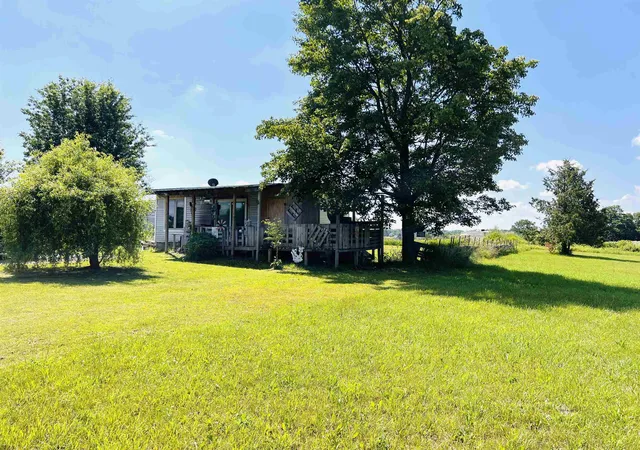 Homes for sale in Le Roy, MI | 111 Eastland Dr, Le Roy, MI 49655 | MLS# 80070375