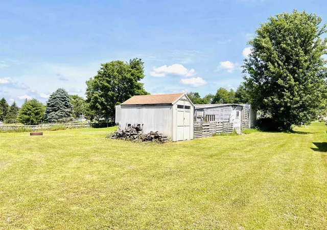 Homes for sale in Le Roy, MI | 111 Eastland Dr, Le Roy, MI 49655 | MLS# 80070375