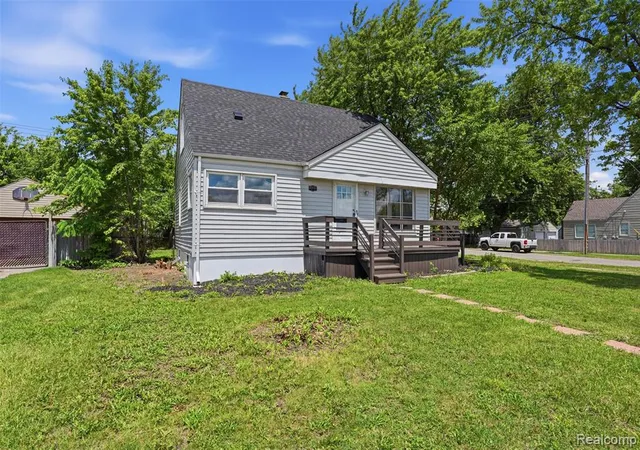 Homes for sale in Garden City, MI | 31714 Cherry Hill Rd, Garden City, MI 48135 | MLS# 61003361