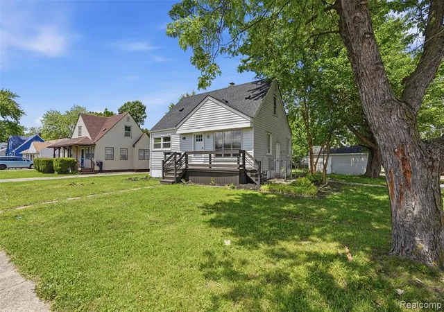 Homes for sale in Garden City, MI | 31714 Cherry Hill Rd, Garden City, MI 48135 | MLS# 61003361