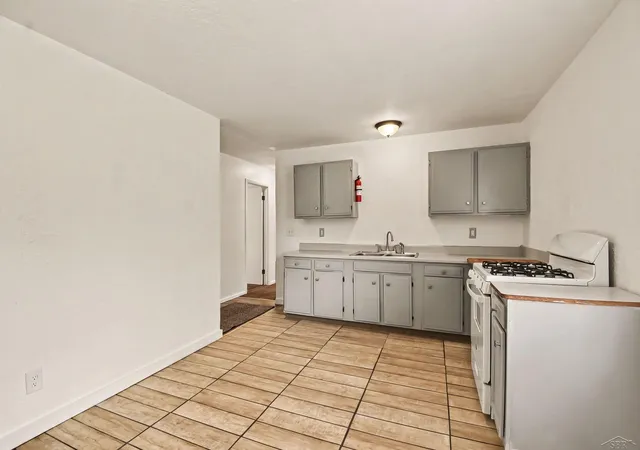 Photo 4 of Single family home for sale at 3215 Grant St, Saginaw, MI 48601 | MLS# 50219867 | Listing updated on 2026-09-17