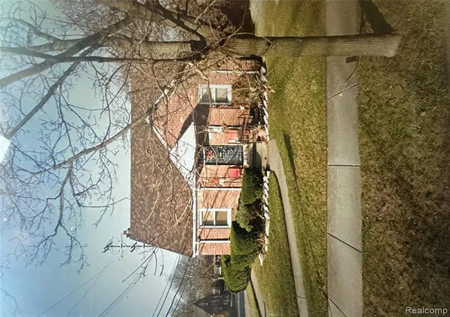 Photo 1 of Single family home for sale at 18401 Ashton Ave, Detroit, MI 48219 | MLS# 61008404 | Listing updated on 2026-07-07