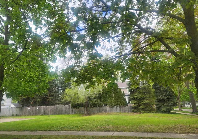 Photo 1 of Land for sale at 1110 Mercer St, Essexville, MI 48732 | MLS# 50206762 | Listing updated on 2026-05-07
