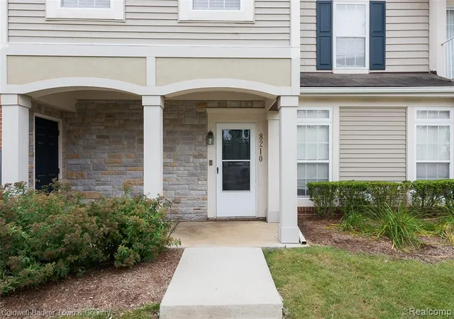 Photo 3 of Condo for sale at 8210 Addington Dr #91, Commerce Township, MI 48390 | MLS# 61021913 | Listing updated on 2026-09-05