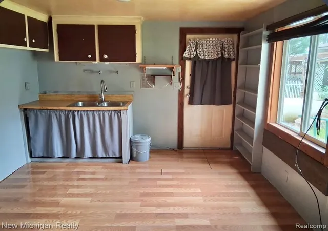 Photo 3 of Single family home for sale at 208 Hickory St, Gladwin, MI 48624 | MLS# 61014964 | Listing updated on 2026-07-28