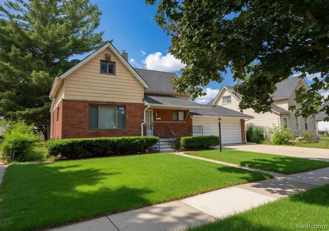 Homes for sale in Mount Clemens, MI | 46 Michigan St, Mount Clemens, MI 48043 | MLS# 61001086