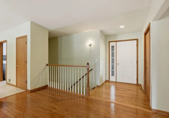 2nd image of 8971 N Brookshire Dr, Saginaw, MI 48609 | MLS# 50219721