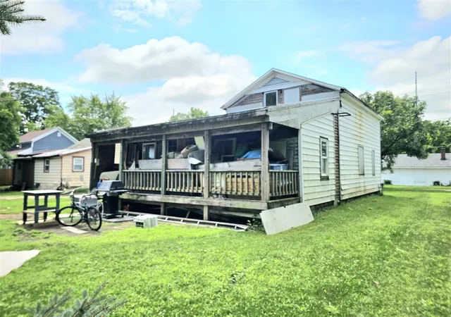 Homes for sale in Sturgis, MI | 209 N Jefferson St, Sturgis, MI 49091 | MLS# 70543783
