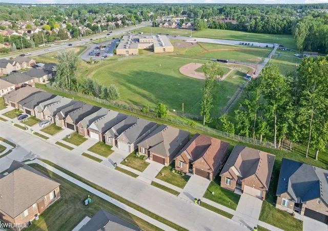 Photo 39 of Condo for sale at 15300 Eton Pointe Dr, Clinton Township, MI 48035 | MLS# 50217953 | Listing updated on 2026-09-01
