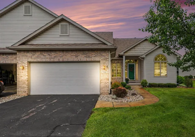 Homes for sale in Battle Creek, MI | 206 Canterbury Park, Battle Creek, MI 49015 | MLS# 70540603
