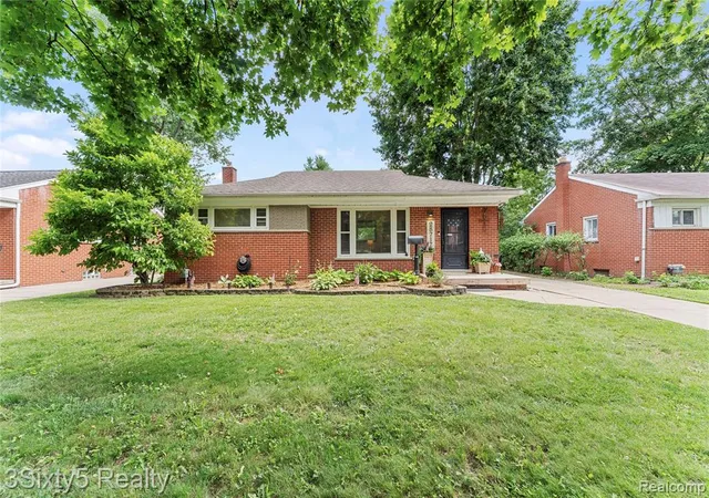 Homes for sale in Livonia, MI | 28717 Westfield St, Livonia, MI 48150 | MLS# 61004813