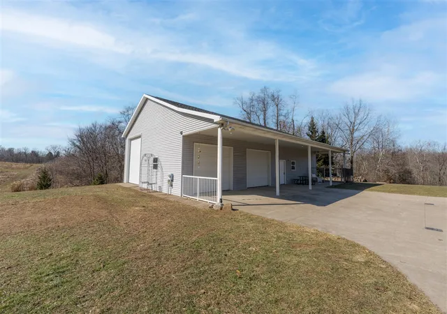 Photo 3 of Sale Pending at 11173 I Dr, Burlington, MI 49029 | MLS# 70518918 | Listing updated on 2026-04-24