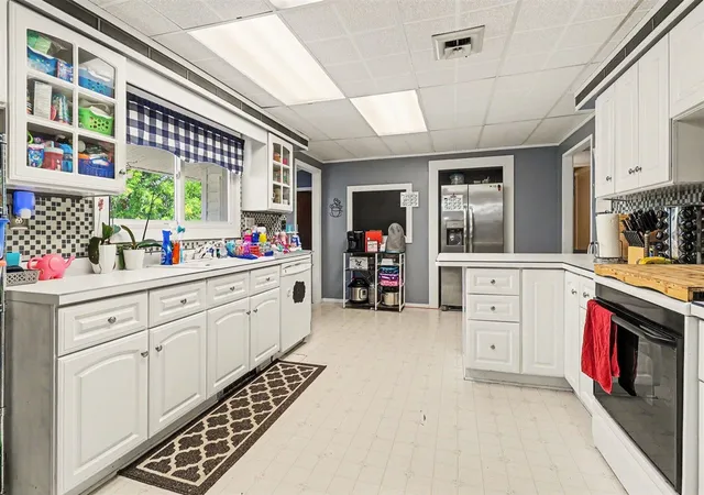 Photo 3 of Single family home for sale at 2218 Maple Rd, Manistee, MI 49660 | MLS# 70549425 | Listing updated on 2026-08-30