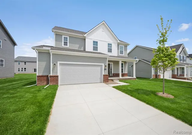 Homes for sale in Saline, MI | 27147 Silo Dr, Saline, MI 48176 | MLS# 60976282