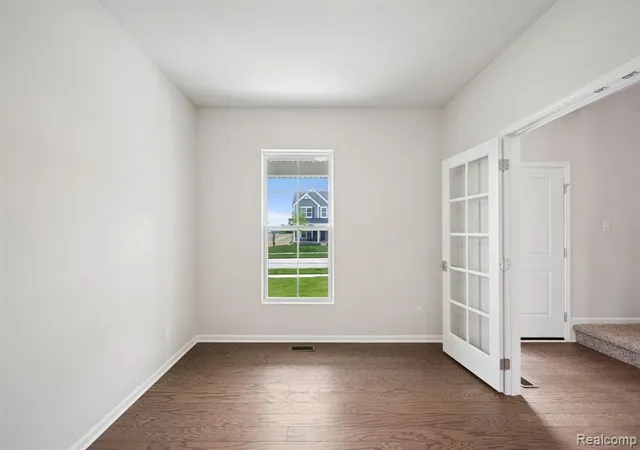 Homes for sale in Saline, MI | 27147 Silo Dr, Saline, MI 48176 | MLS# 60976282