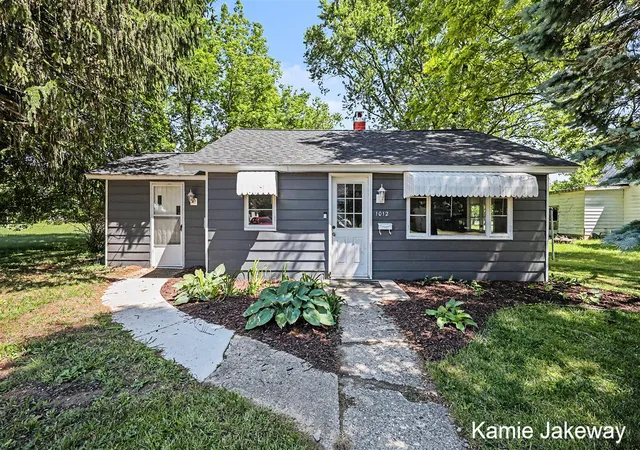 Homes for sale in Belding, MI | 1012 Masonic St, Belding, MI 48809 | MLS# 70539298