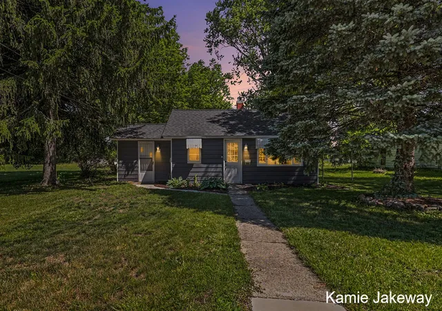 Homes for sale in Belding, MI | 1012 Masonic St, Belding, MI 48809 | MLS# 70539298