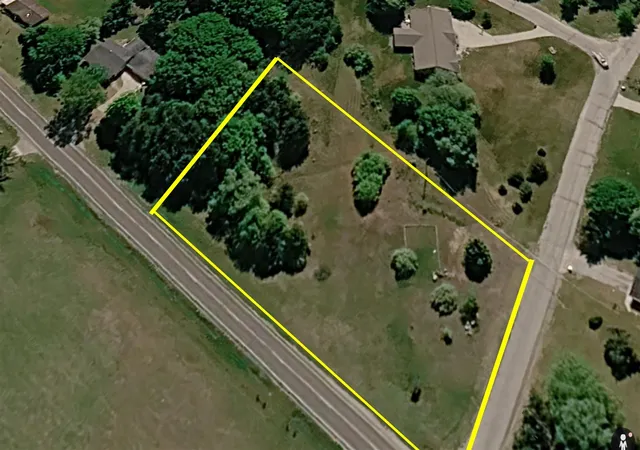 Homes for sale in Big Rapids, MI | 16053 Mckinley Rd, Big Rapids, MI 49307 | MLS# 70535237