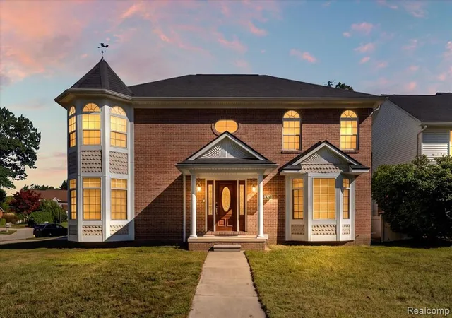 Photo 1 of Single family home for sale at 32320 Lespedeza Ave, Garden City, MI 48135 3344 | MLS# 61024301 | Listing updated on 2026-09-16