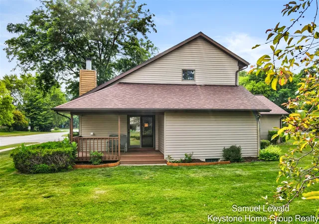 Homes for sale in Grand Rapids, MI | 4551 Springmont Dr, Grand Rapids, MI 49512 | MLS# 70543664