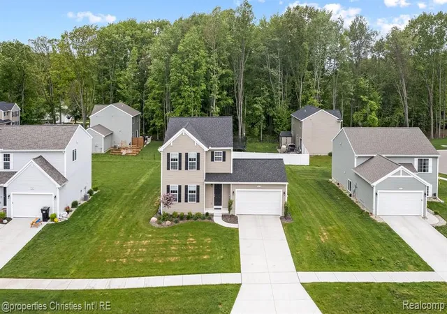 Homes for sale in Wayland, MI | 342 Lotz Ct, Wayland, MI 49348 | MLS# 60984952