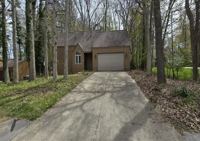 Homes for sale in Spring Lake, MI | 15460 Kelly St, Spring Lake, MI 49456 | MLS# 70530118