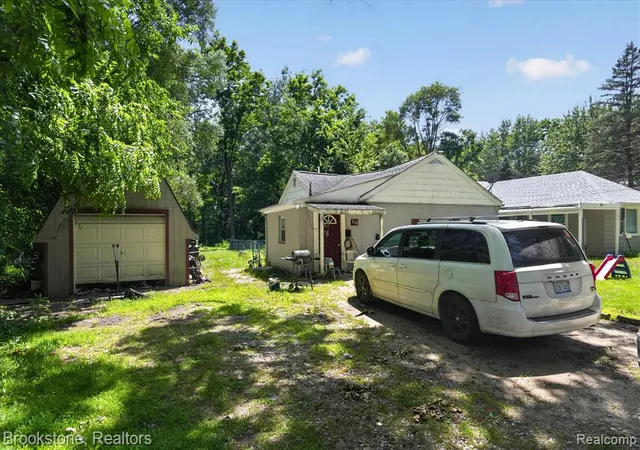 Homes for sale in Battle Creek, MI | 139 Spaulding Ave, Battle Creek, MI 49037 | MLS# 61008750