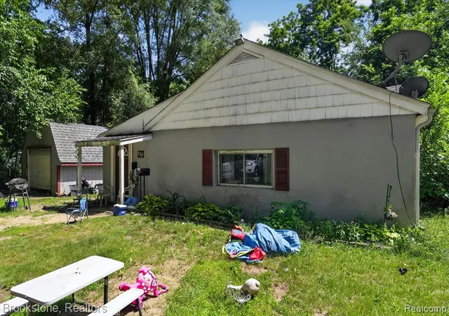 Homes for sale in Battle Creek, MI | 139 Spaulding Ave, Battle Creek, MI 49037 | MLS# 61008750