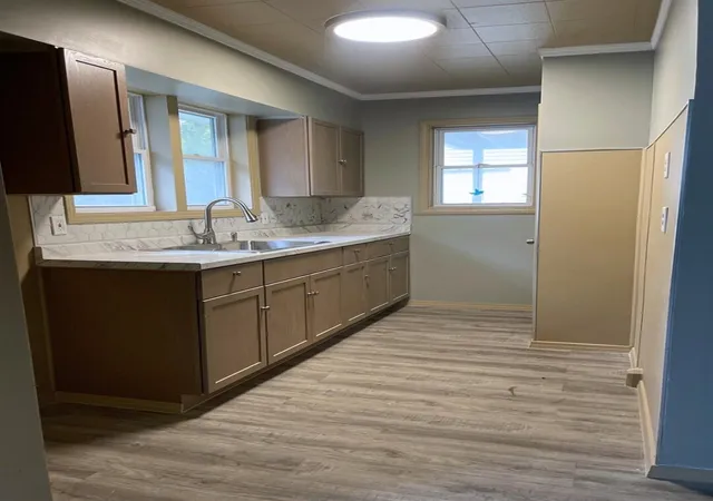 Photo 2 of Single family home for sale at 960 Mann Ave, Flint, MI 48503 | MLS# 70535050 | Listing updated on 2026-08-27