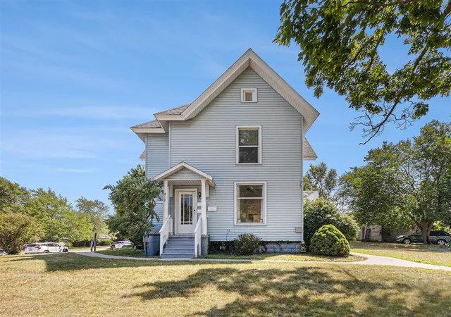 Homes for sale in Ludington, MI | 210 N Lavinia St, Ludington, MI 49431 | MLS# 70487449