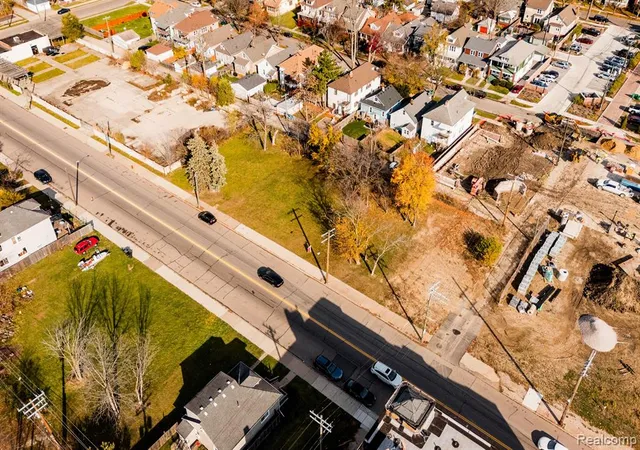 Photo 2 of Land for sale at 2140 Alter Rd, Detroit, MI 48215 | MLS# 60294669 | Listing updated on 2026-09-14