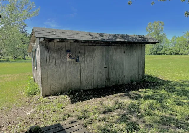 Homes for sale in Breckenridge, MI | 7389 E Monroe Rd, Breckenridge, MI 48615 | MLS# 50209772