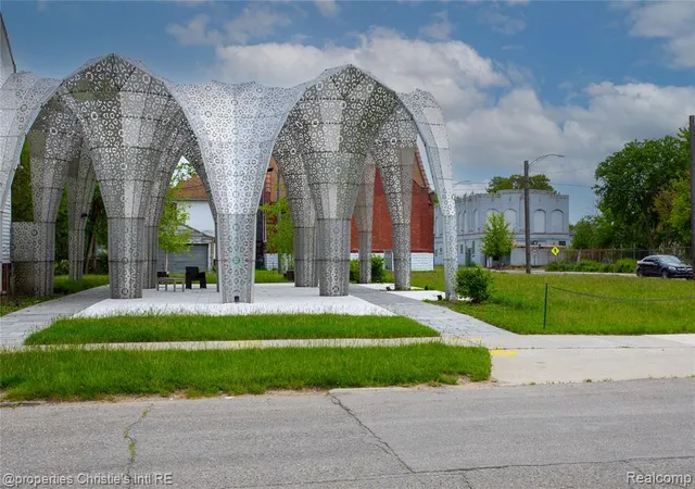 14th image of 1000 Marston St, Detroit, MI 48211 | MLS# 60997934