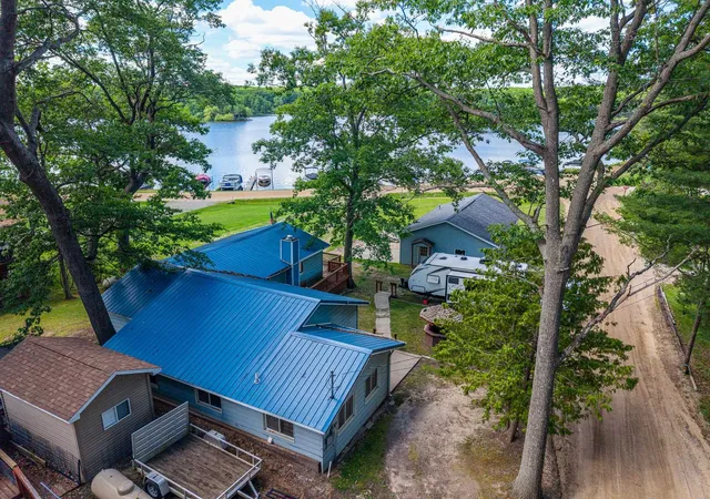 Homes for sale in Harrison, MI | 1276 E Long Lake Rd, Harrison, MI 48625 | MLS# 50213510