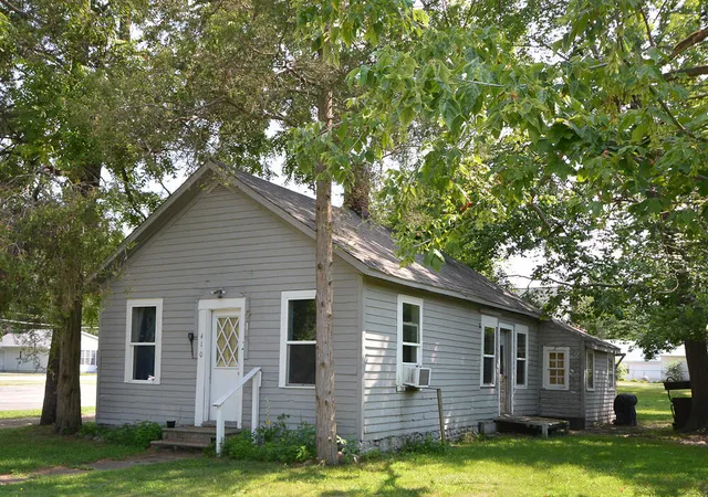 1st image of 410 N Lagrave St, Paw Paw, MI 49079 | MLS# 70548421