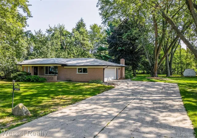 2nd image of 60384 Shawnee Ln, Washington, MI 48094 2035 | MLS# 61024195