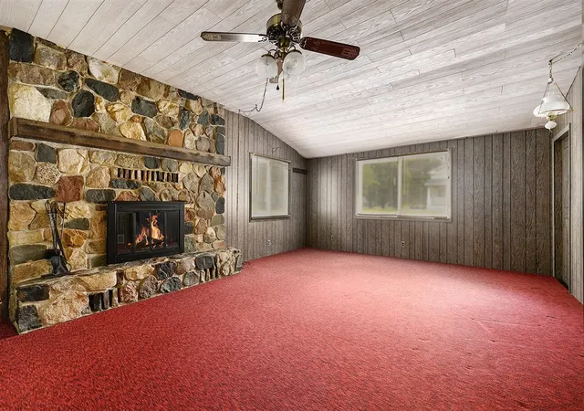 Photo 2 of Sale Pending at 123 Terrace St, Allegan, MI 49010 | MLS# 70495864 | Listing updated on 2025-12-02