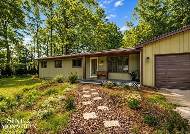 Photo 1 of Sale Pending at 3131 King Rd, East China, MI 48054 | MLS# 50220064 | Listing updated on 2026-09-02