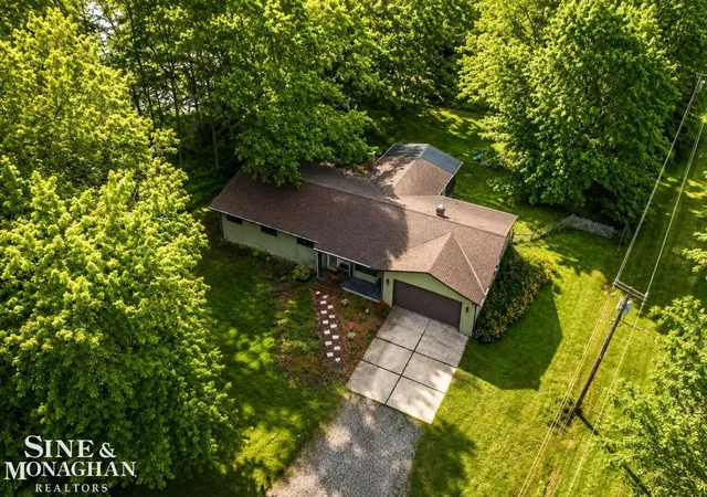 Photo 2 of Sale Pending at 3131 King Rd, East China, MI 48054 | MLS# 50220064 | Listing updated on 2026-09-02