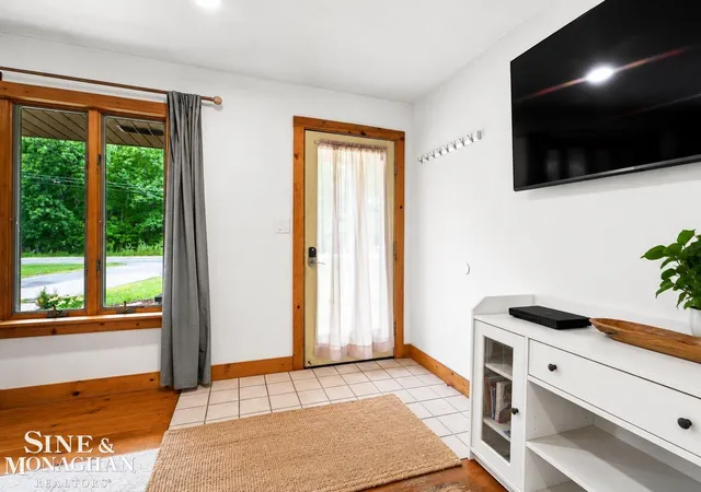 Photo 4 of Sale Pending at 3131 King Rd, East China, MI 48054 | MLS# 50220064 | Listing updated on 2026-09-02