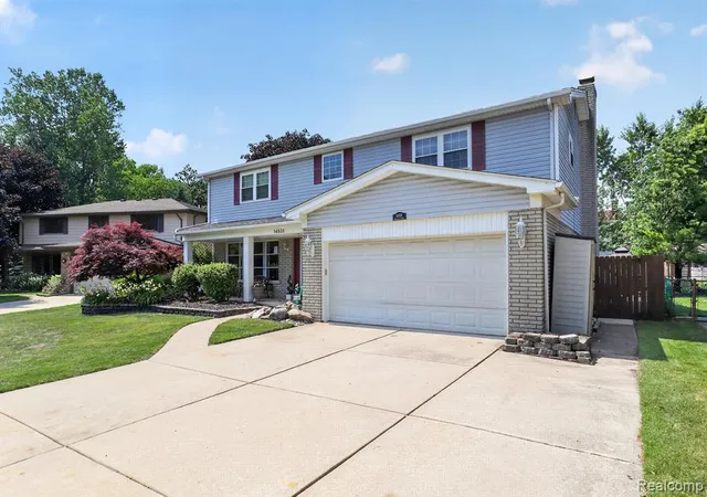 Homes for sale in Gibraltar, MI | 14838 Williams Ct, Gibraltar, MI 48173 | MLS# 61009140